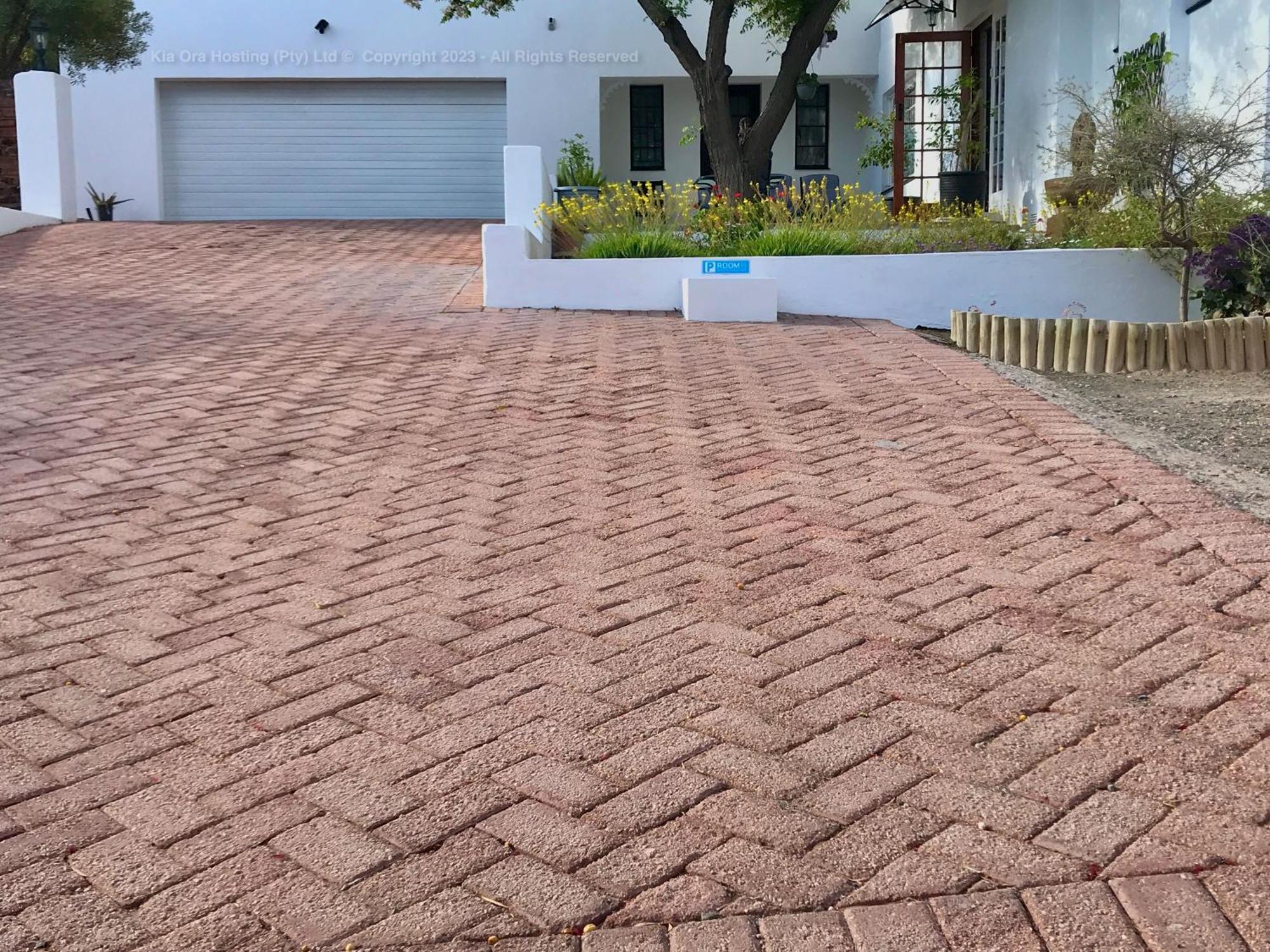 Kia Ora Guest House Beaufort West Dış mekan fotoğraf